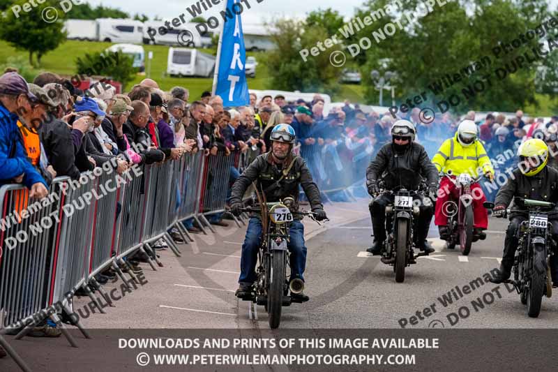 Vintage motorcycle club;eventdigitalimages;no limits trackdays;peter wileman photography;vintage motocycles;vmcc banbury run photographs